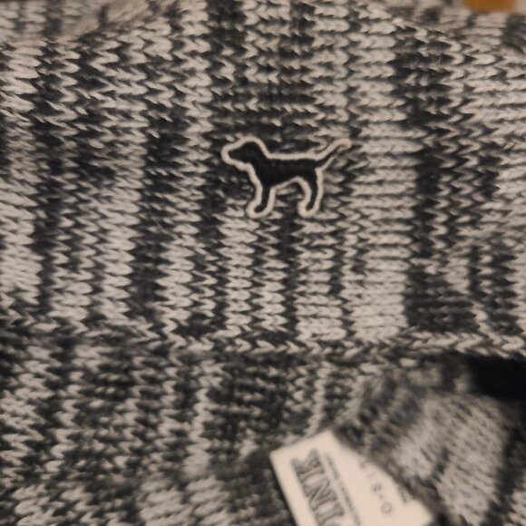 PINK black & white infinity scarf - Picture 2 of 4